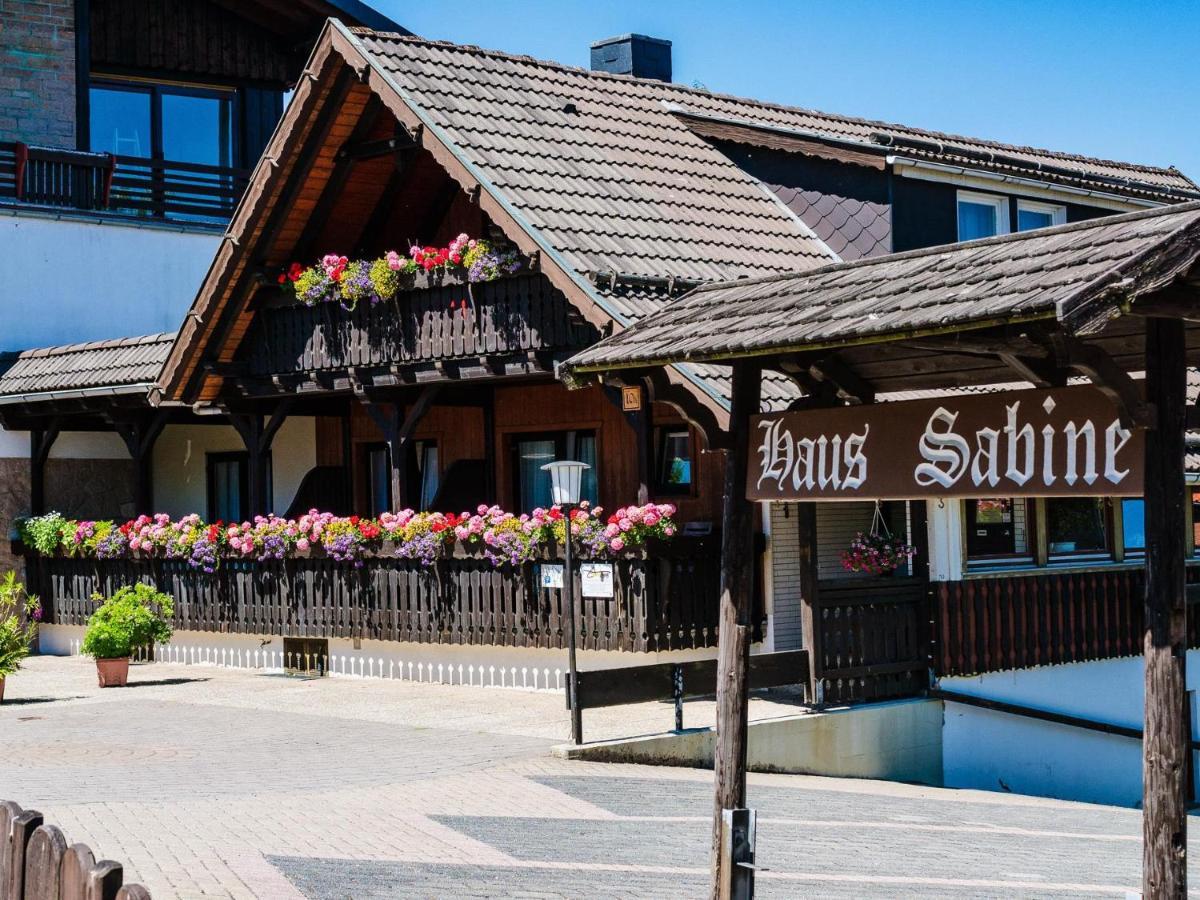 Nr 2 Im Haus Sabine *